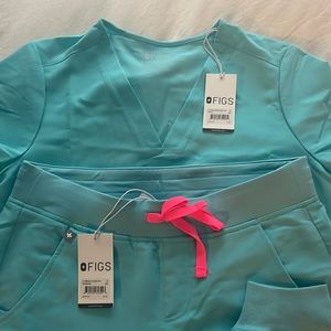 Figs set aqua blue/pink tie